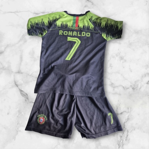dres ronaldo